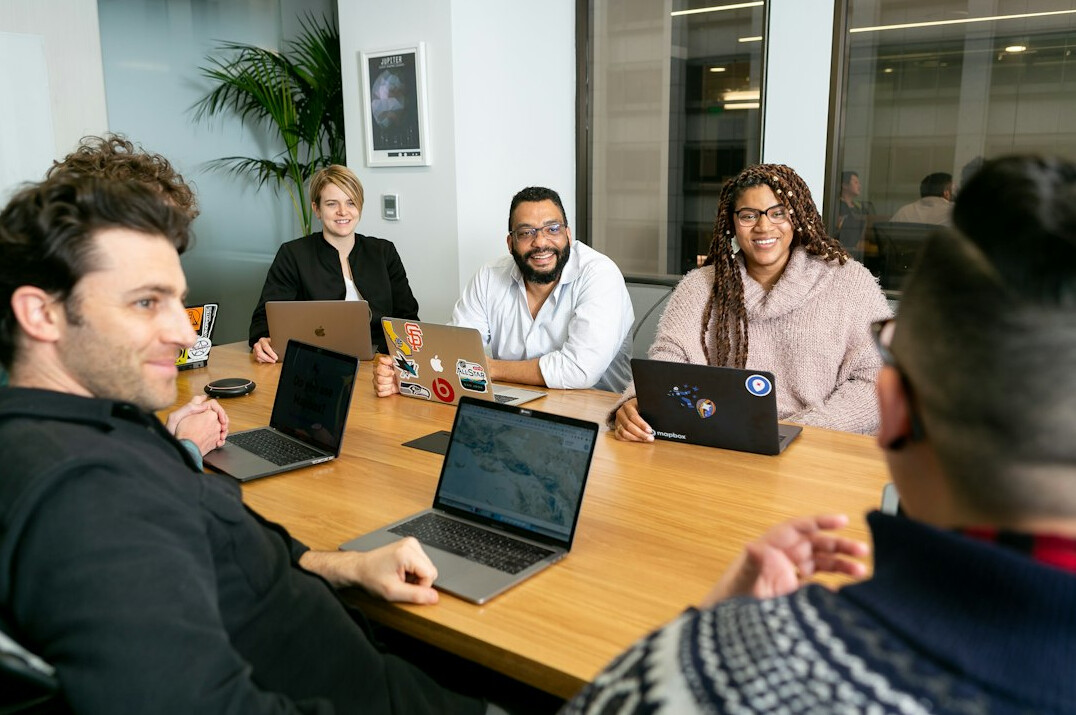 group discussion meeting