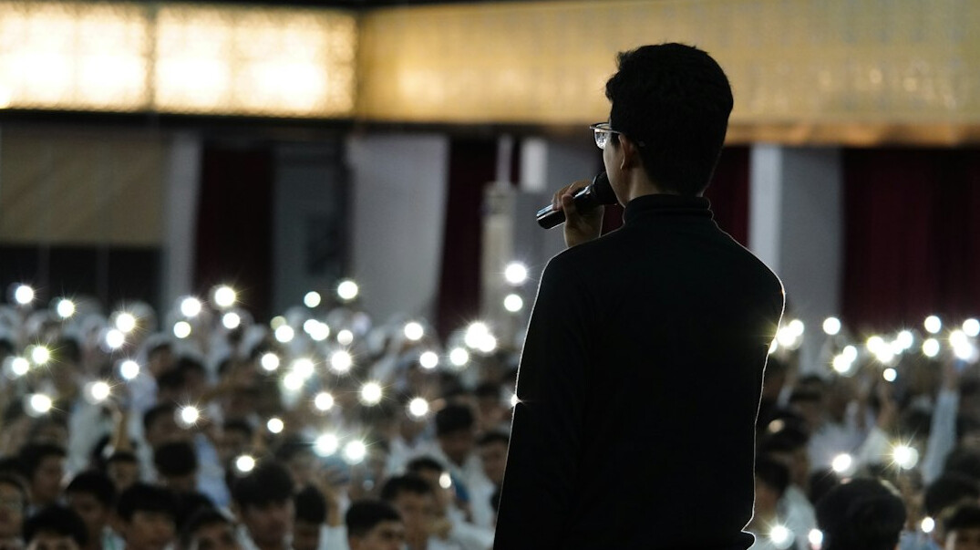 professional giving speech